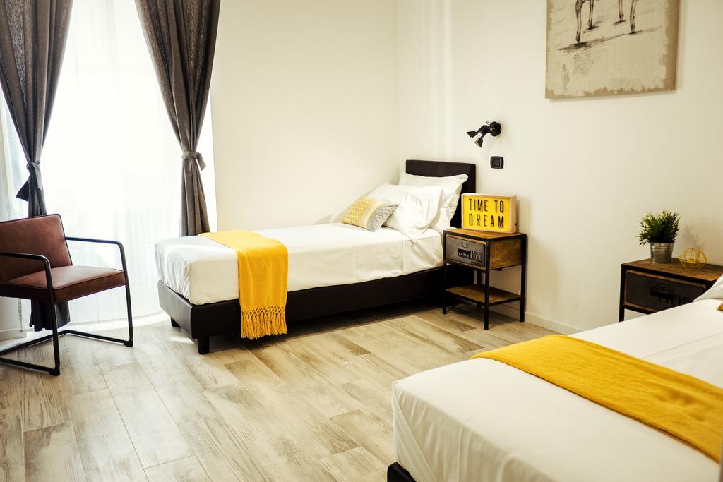 Bmga L Stylish Industrial Termini Apartment Рим Екстер'єр фото