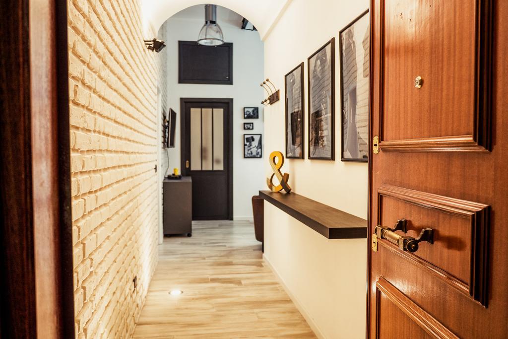 Bmga L Stylish Industrial Termini Apartment Рим Екстер'єр фото